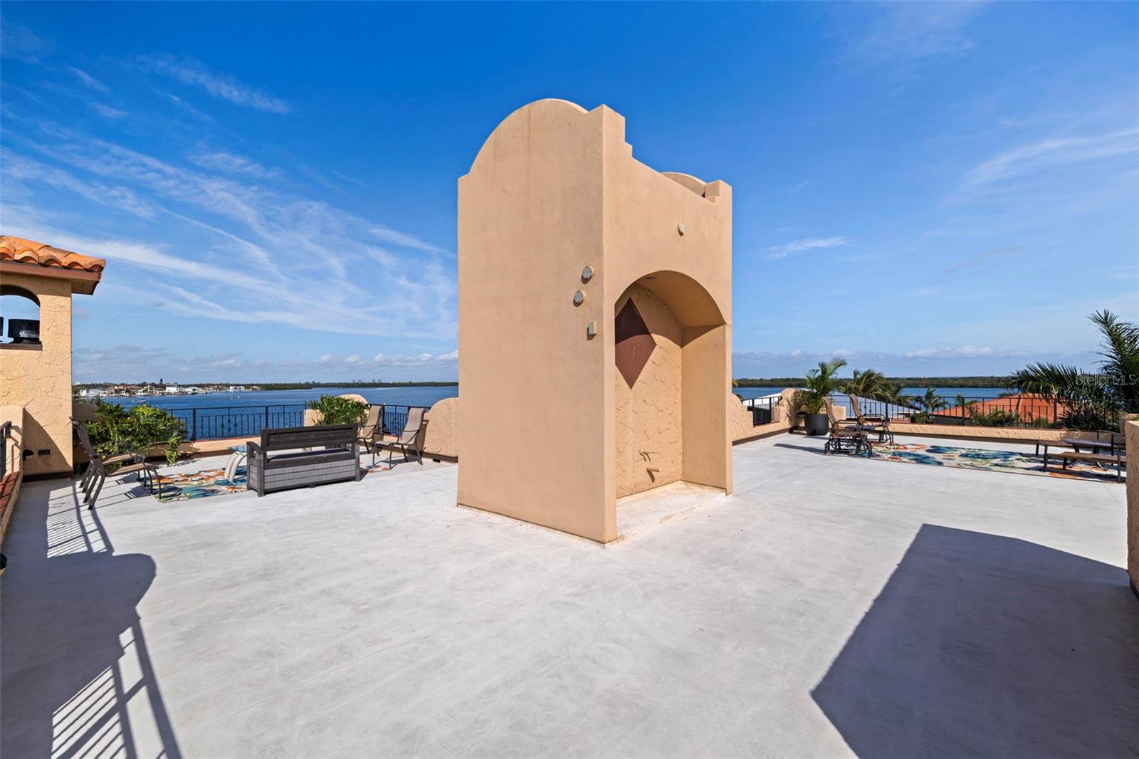 1815 BAYOU GRANDE BLVD NE