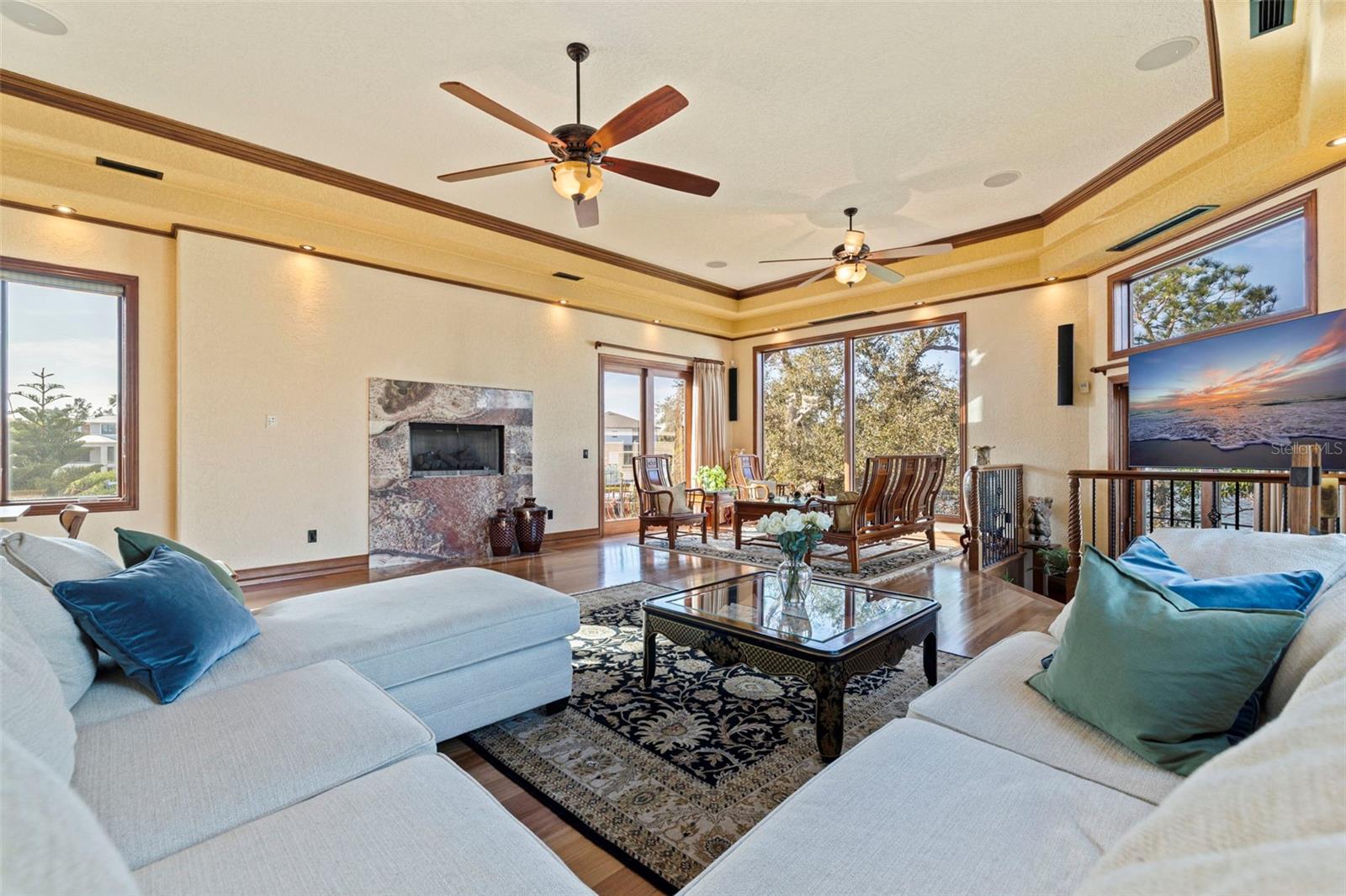 1815 BAYOU GRANDE BLVD NE