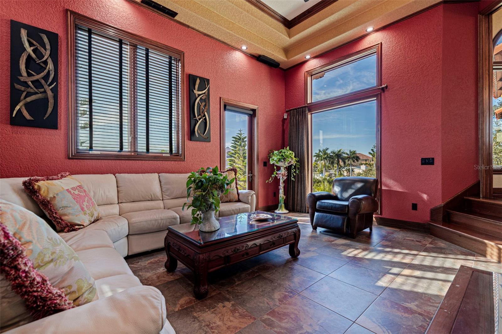 1815 BAYOU GRANDE BLVD NE