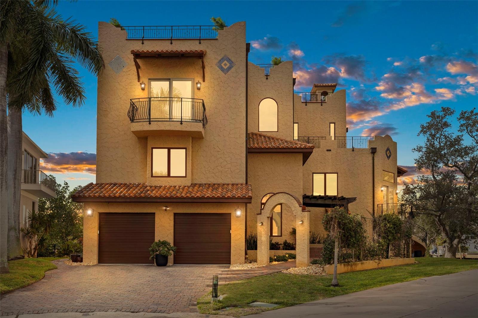 1815 BAYOU GRANDE BLVD NE