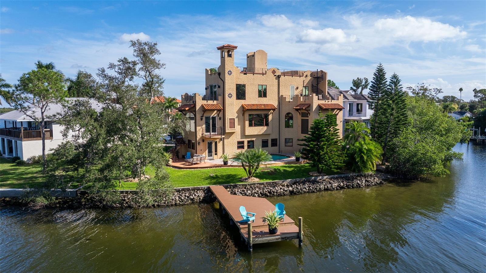 1815 BAYOU GRANDE BLVD NE