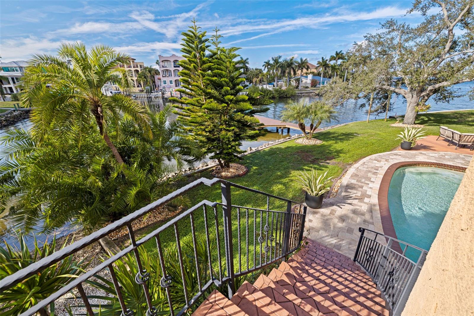 1815 BAYOU GRANDE BLVD NE