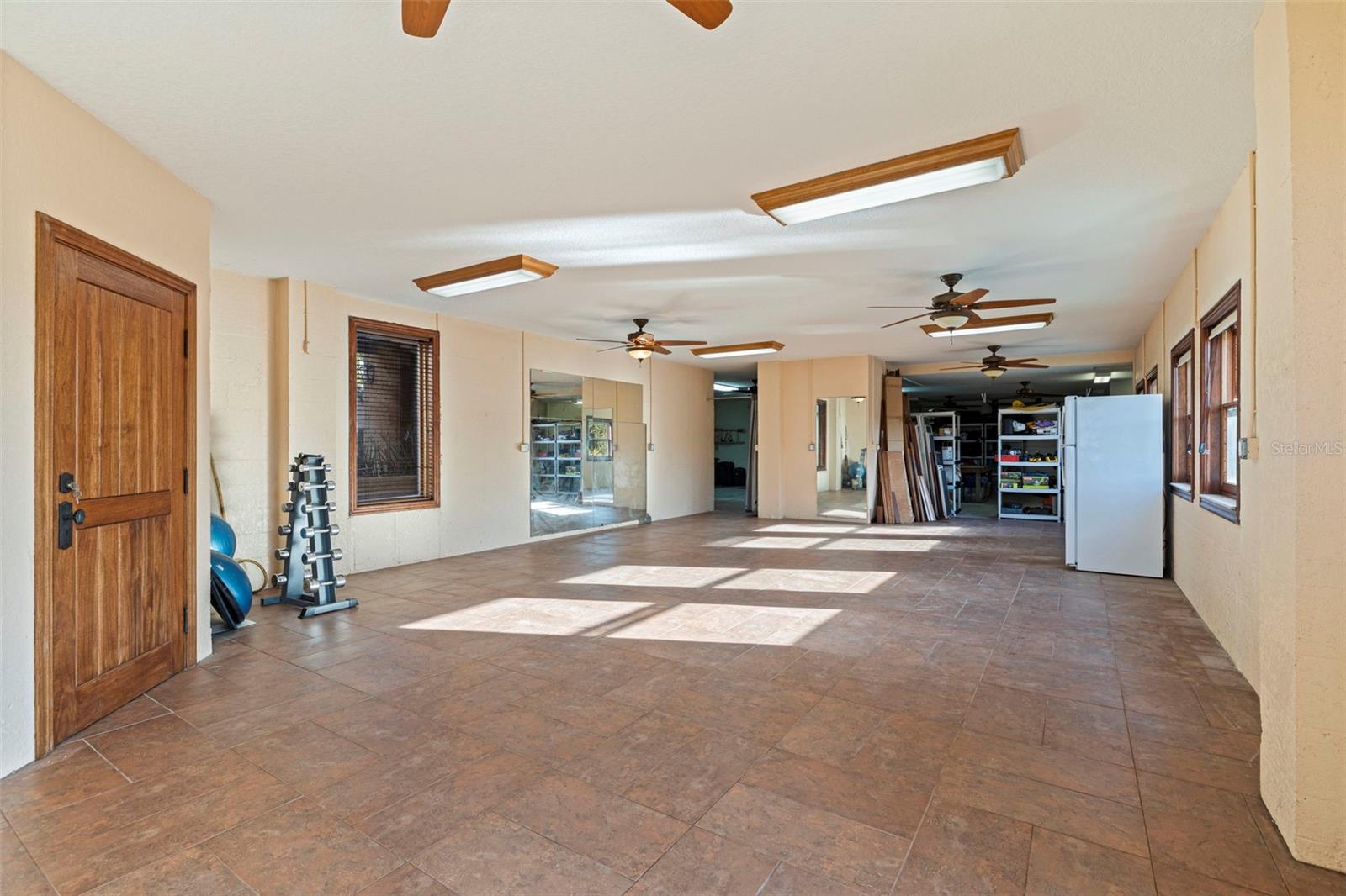 1815 BAYOU GRANDE BLVD NE