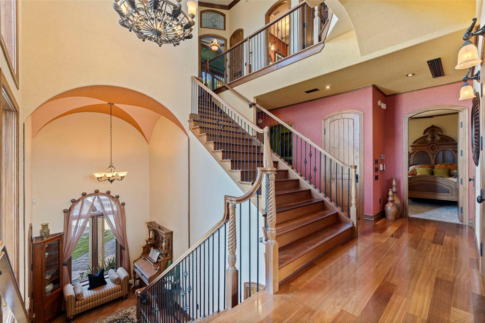 1815 BAYOU GRANDE BLVD NE