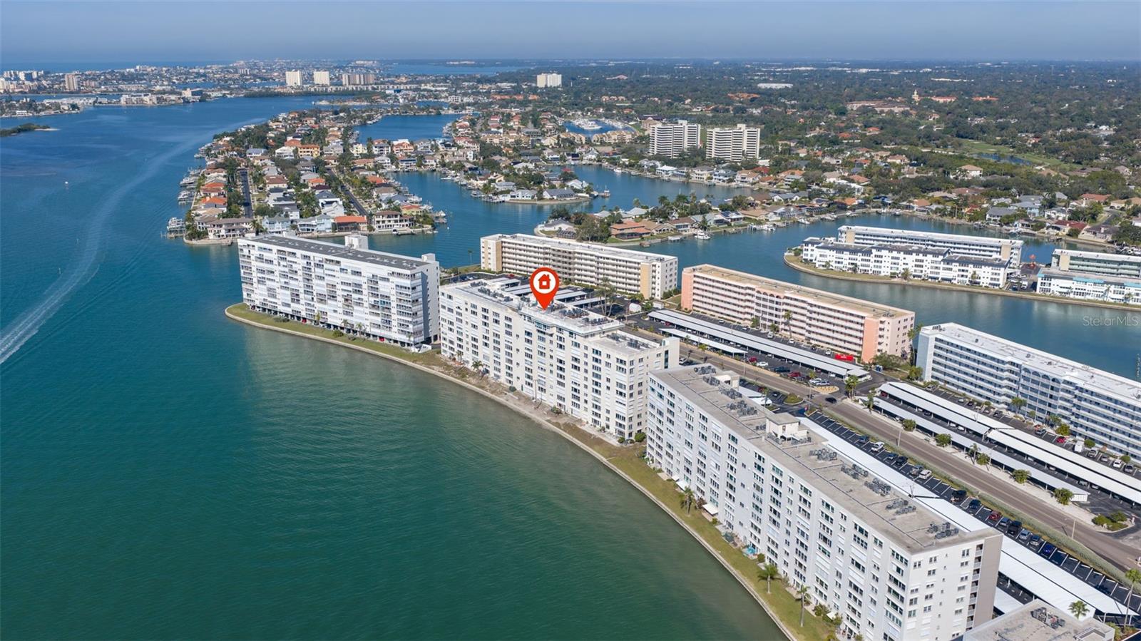 6020 SHORE BLVD S #1101