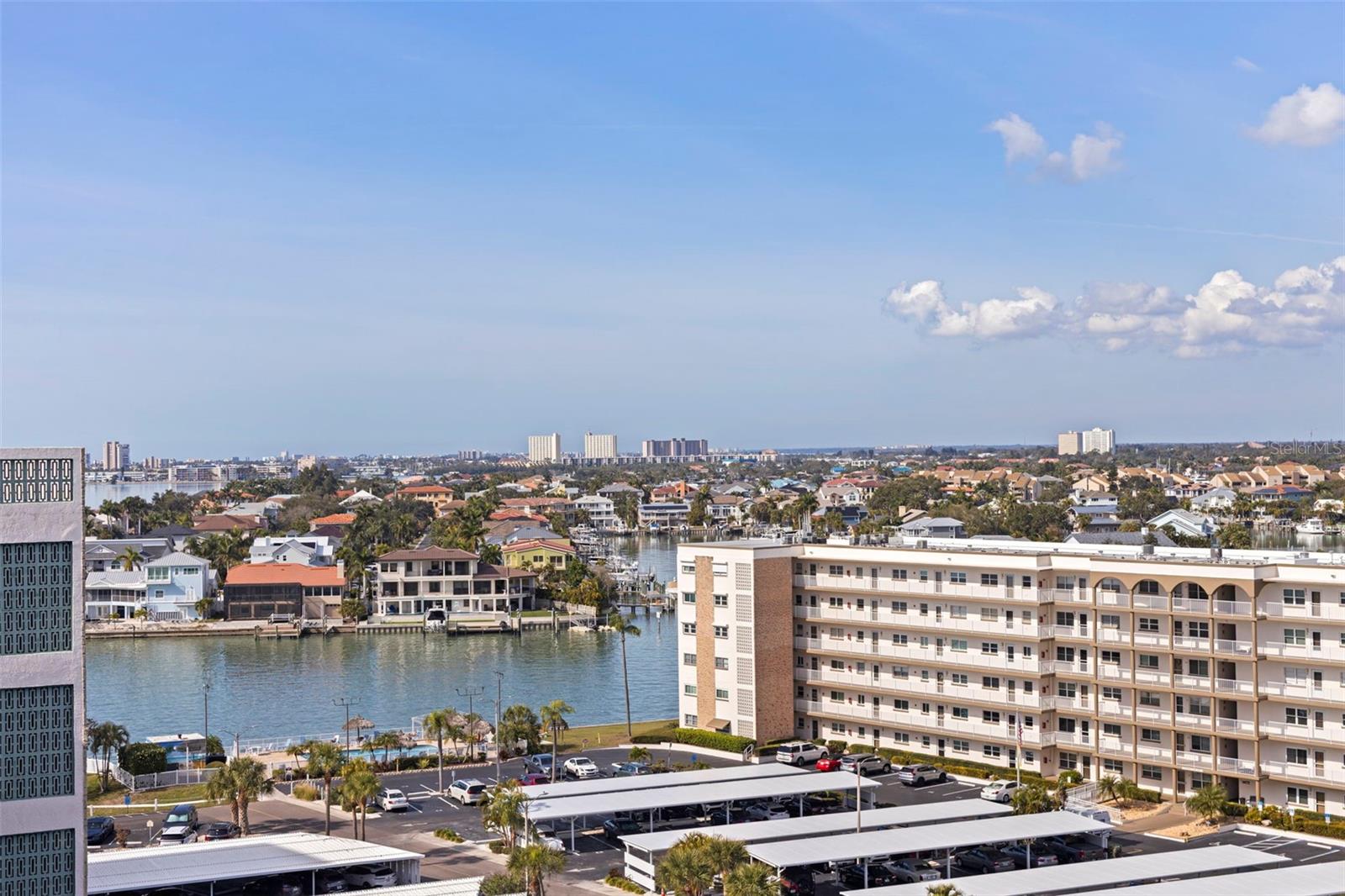 6020 SHORE BLVD S #1101