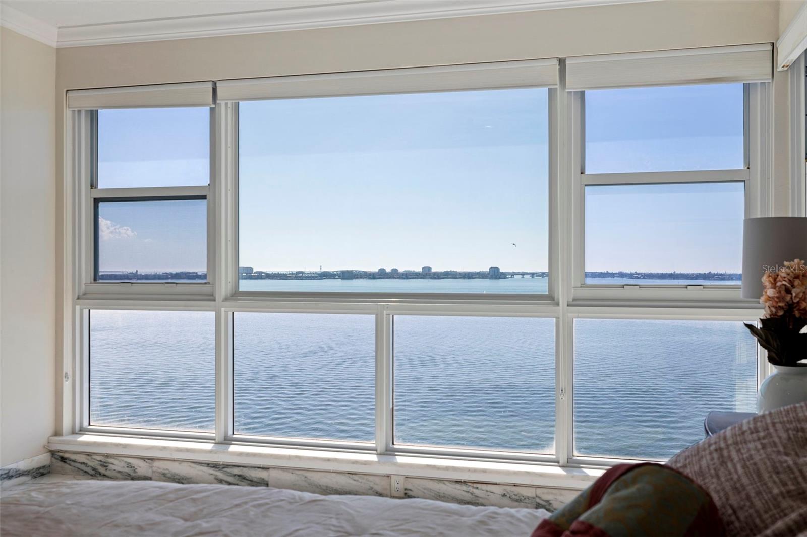 6020 SHORE BLVD S #1101