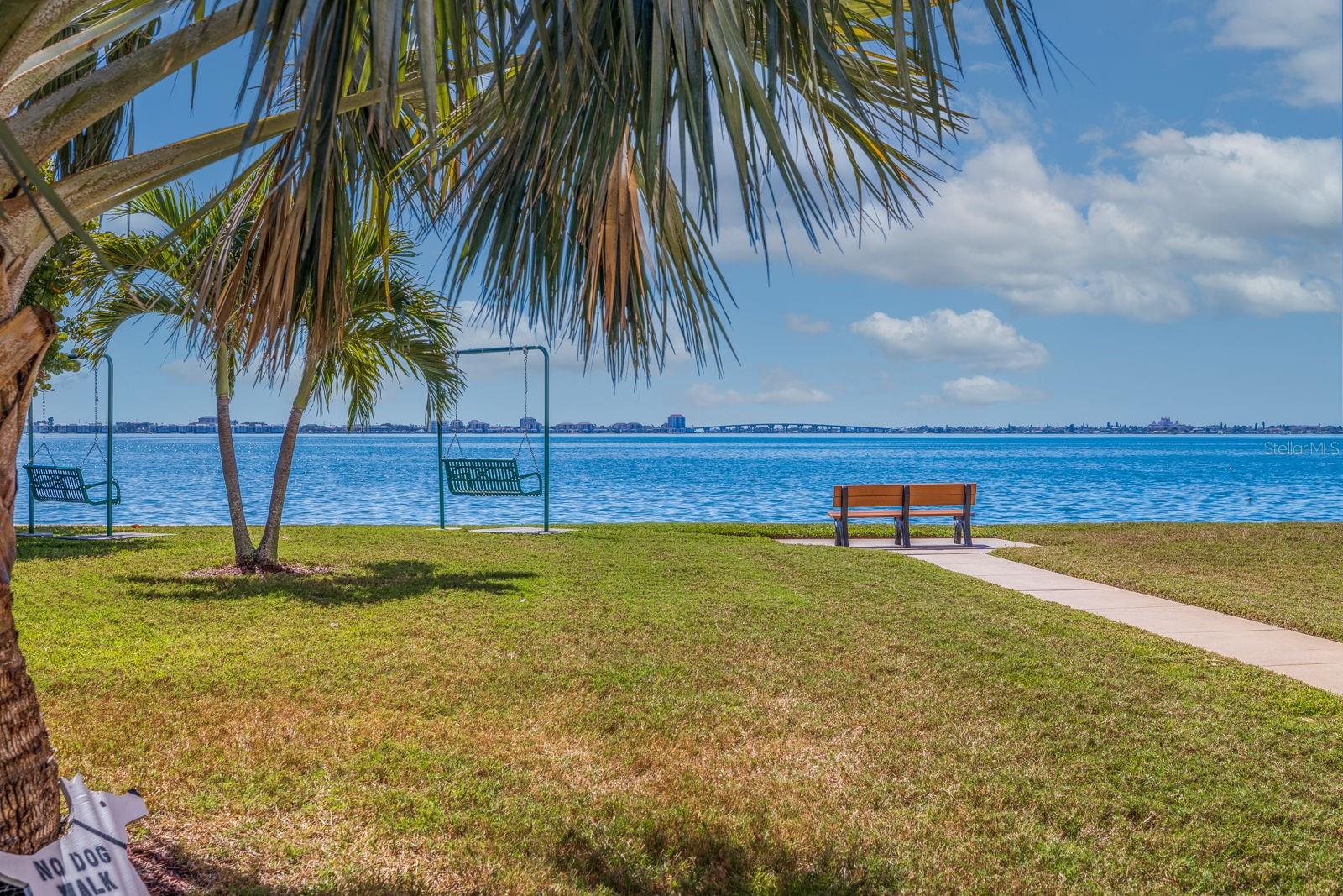 6020 SHORE BLVD S #1101