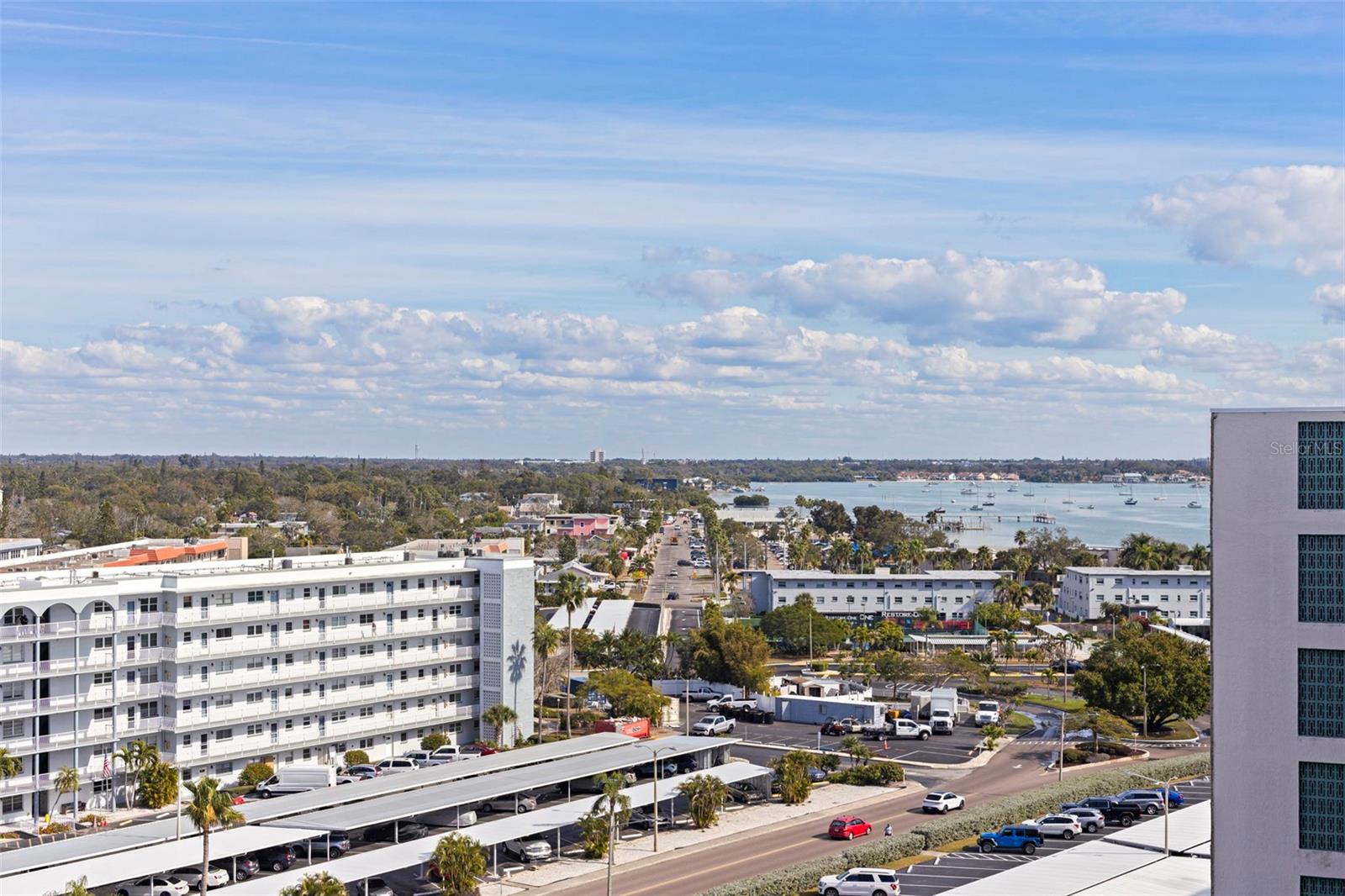 6020 SHORE BLVD S #1101