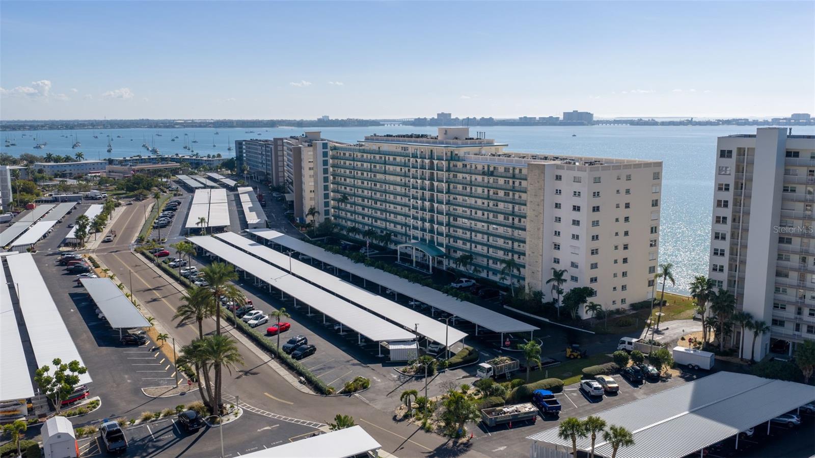 6020 SHORE BLVD S #1101