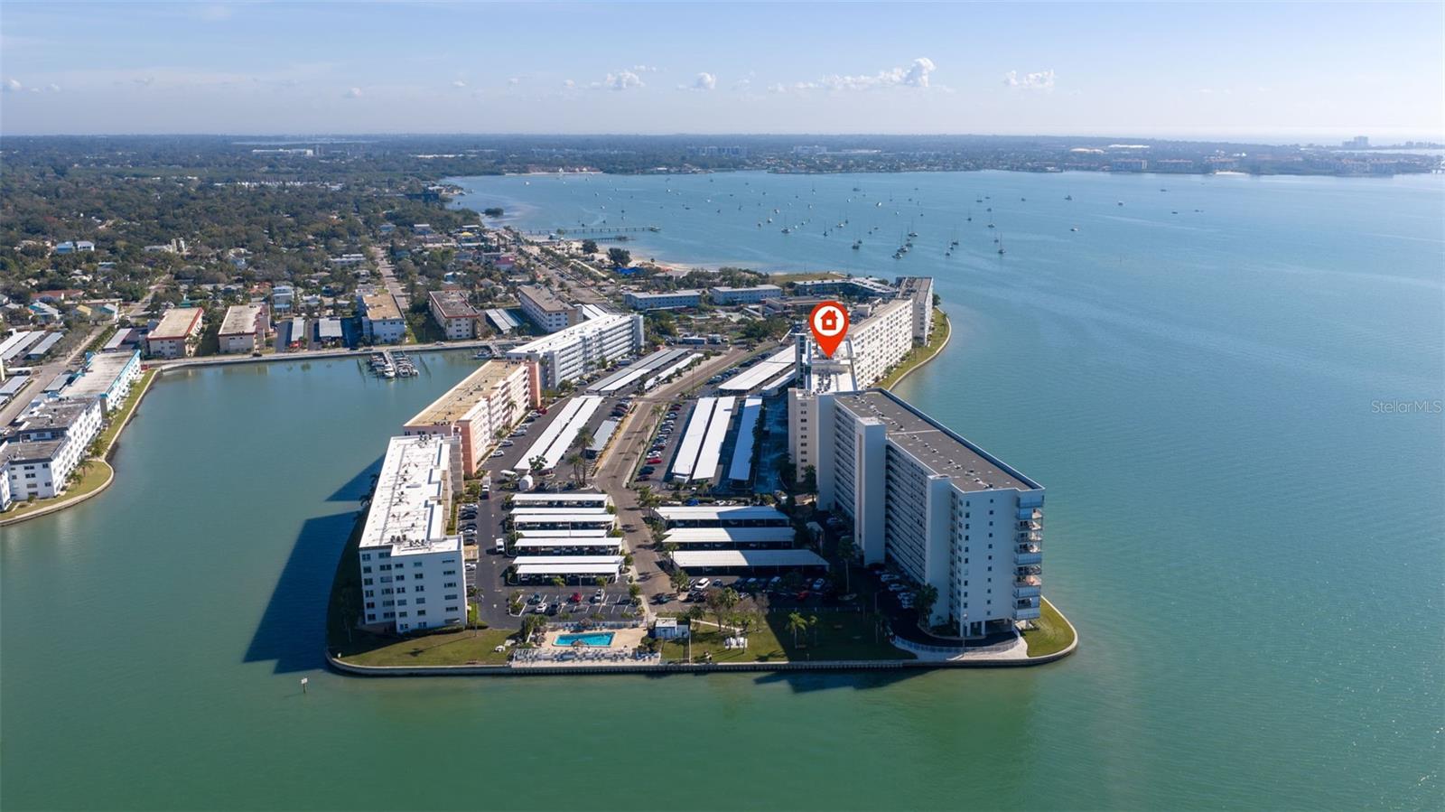 6020 SHORE BLVD S #1101