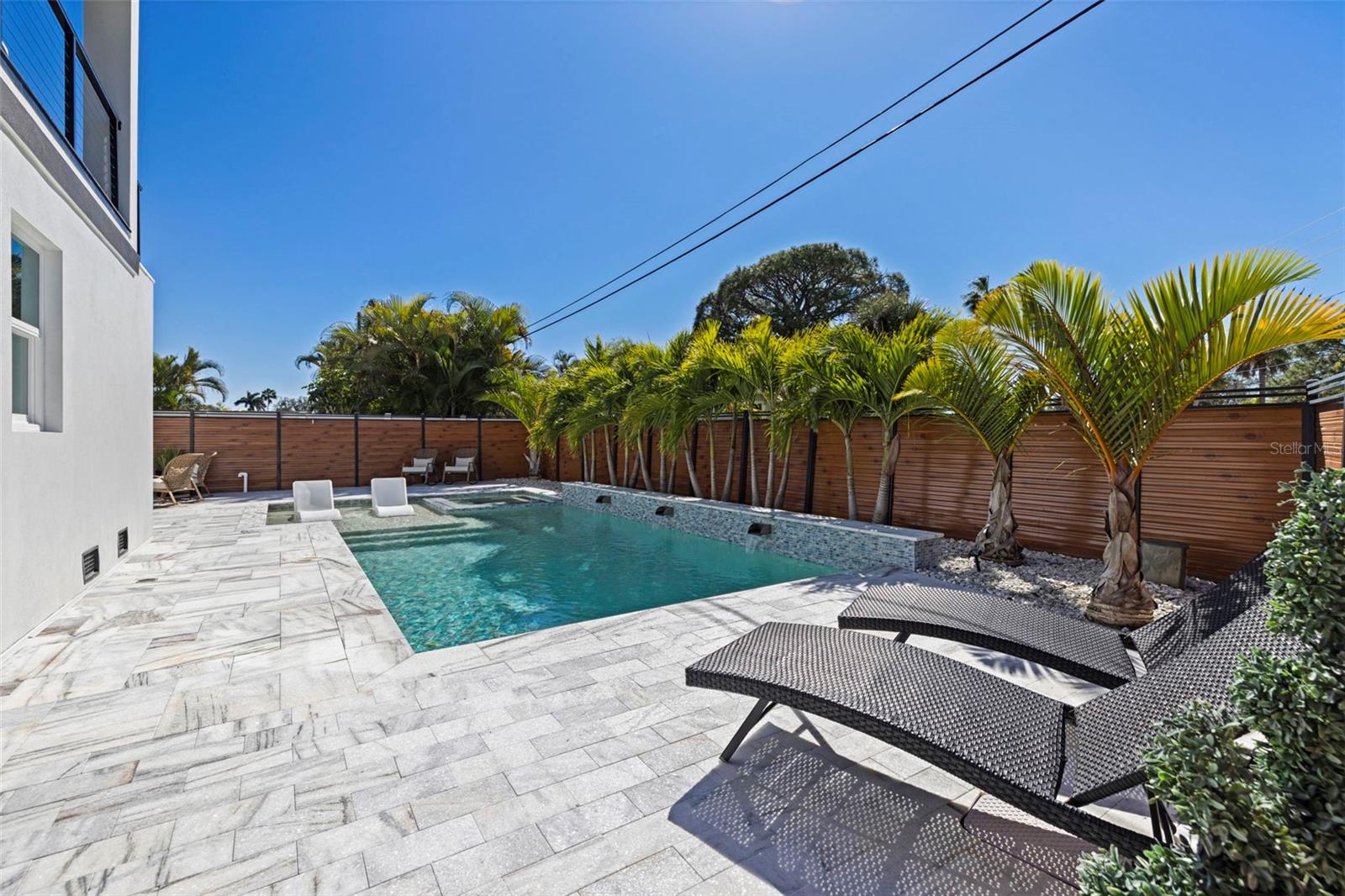 6062 BAYOU GRANDE BLVD NE