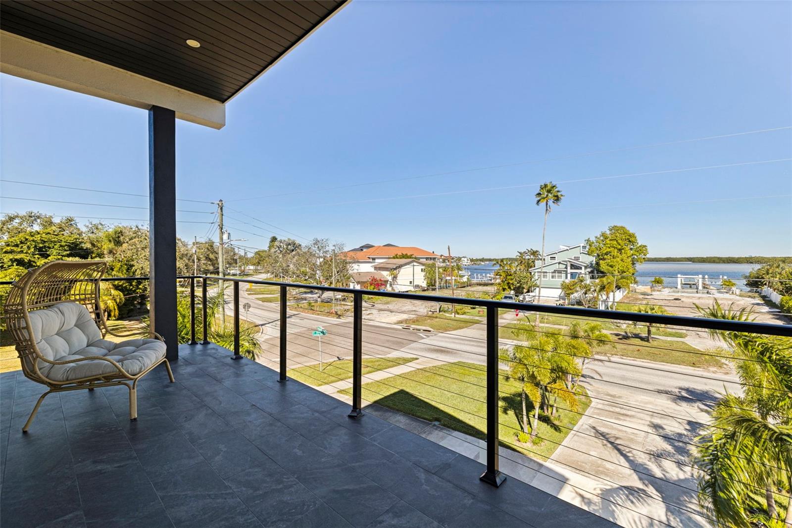 6062 BAYOU GRANDE BLVD NE