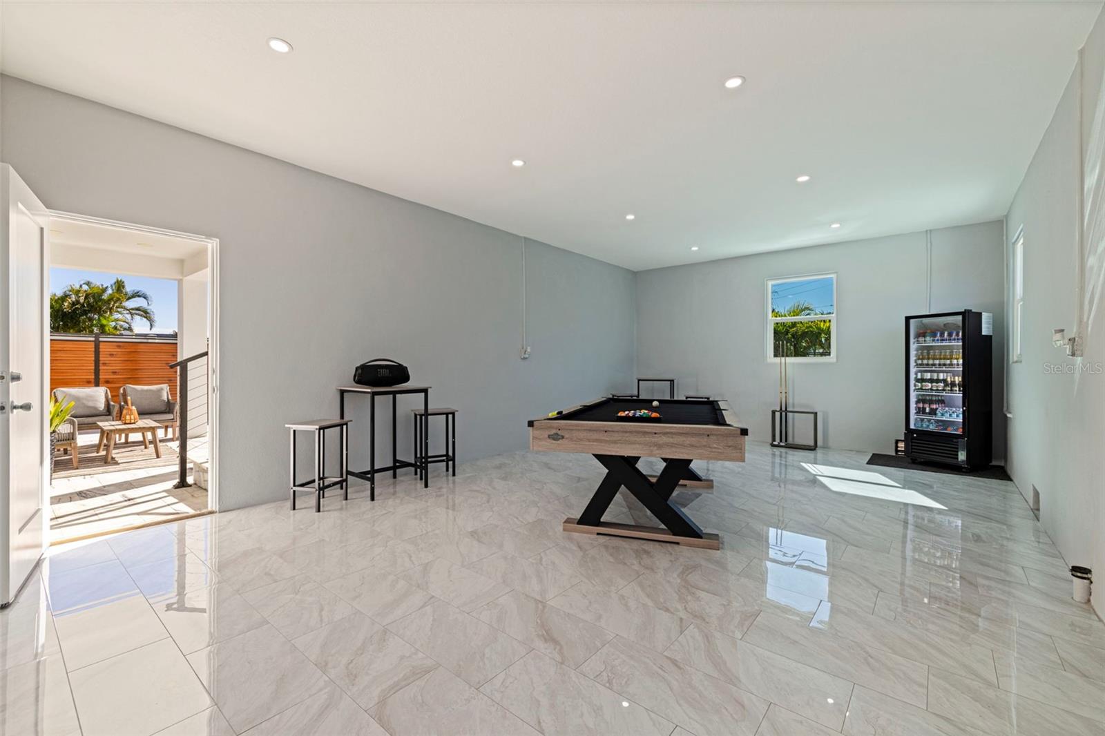 6062 BAYOU GRANDE BLVD NE