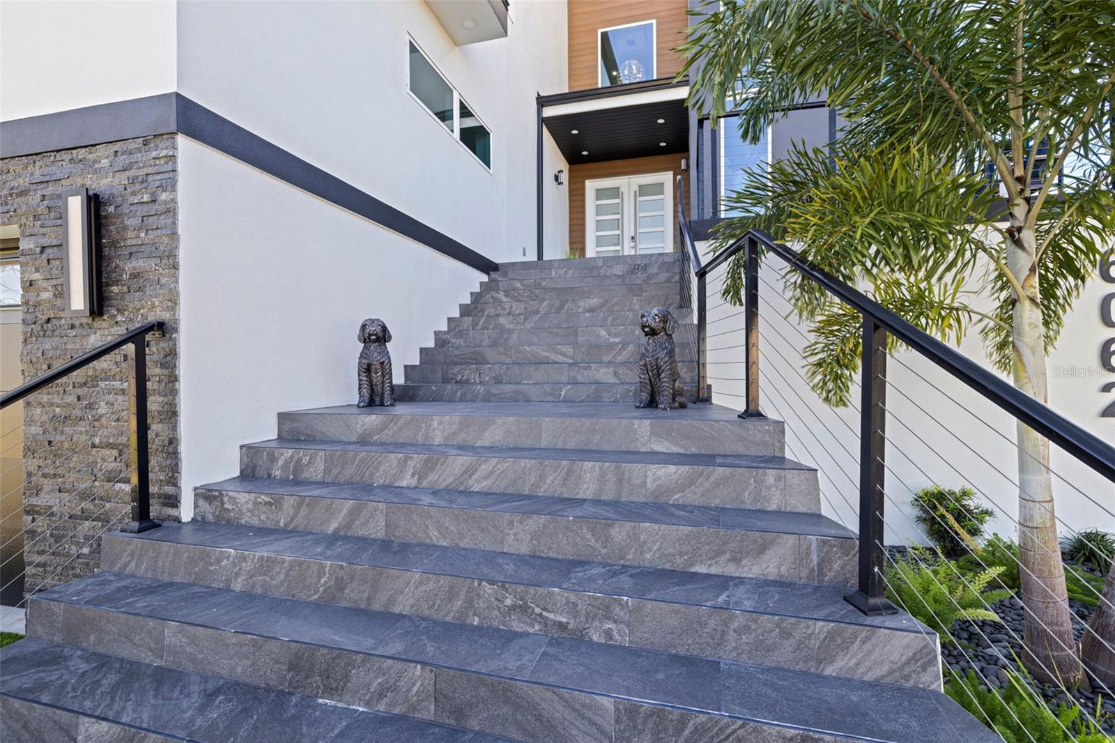 6062 BAYOU GRANDE BLVD NE