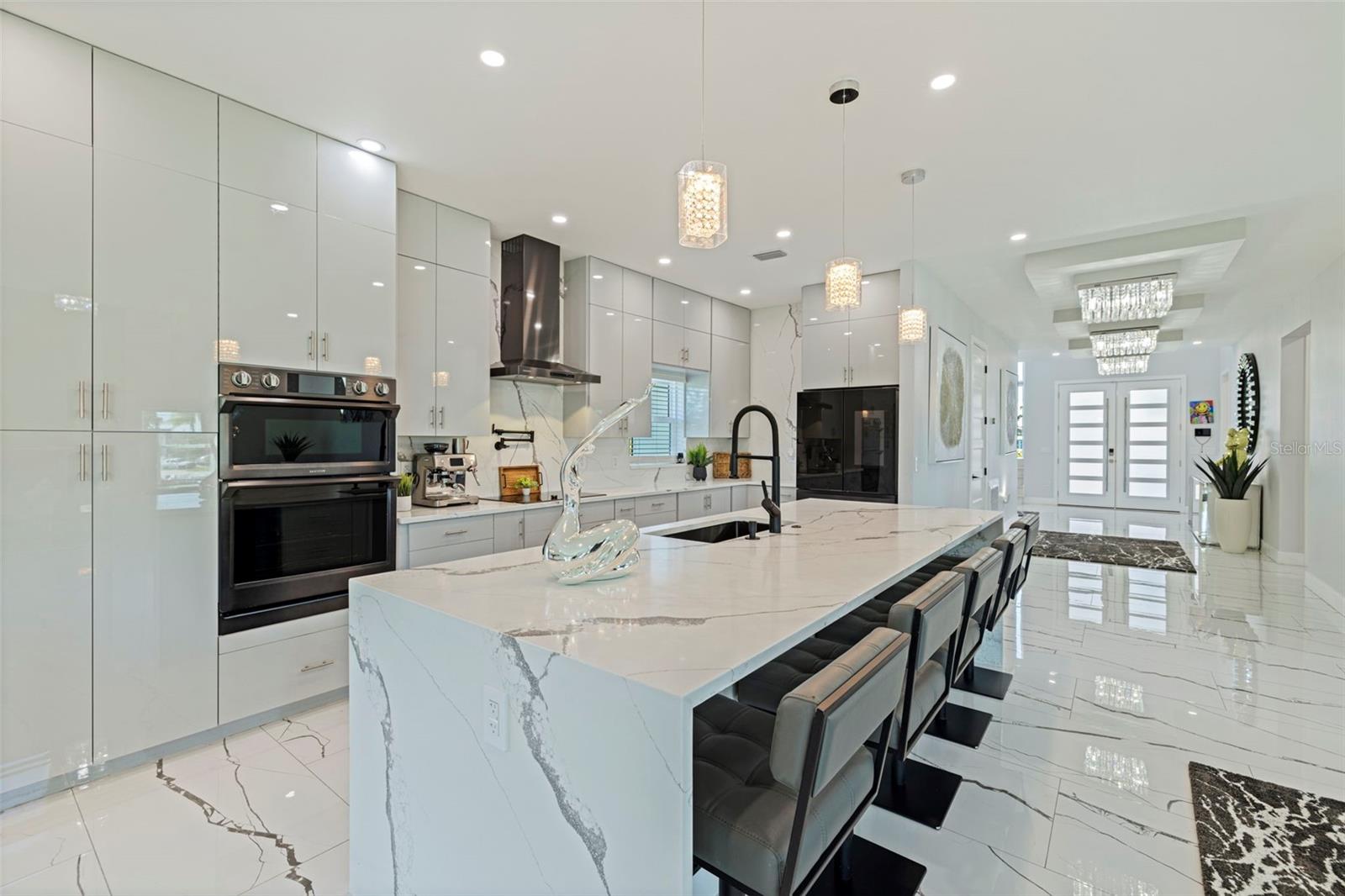 6062 BAYOU GRANDE BLVD NE