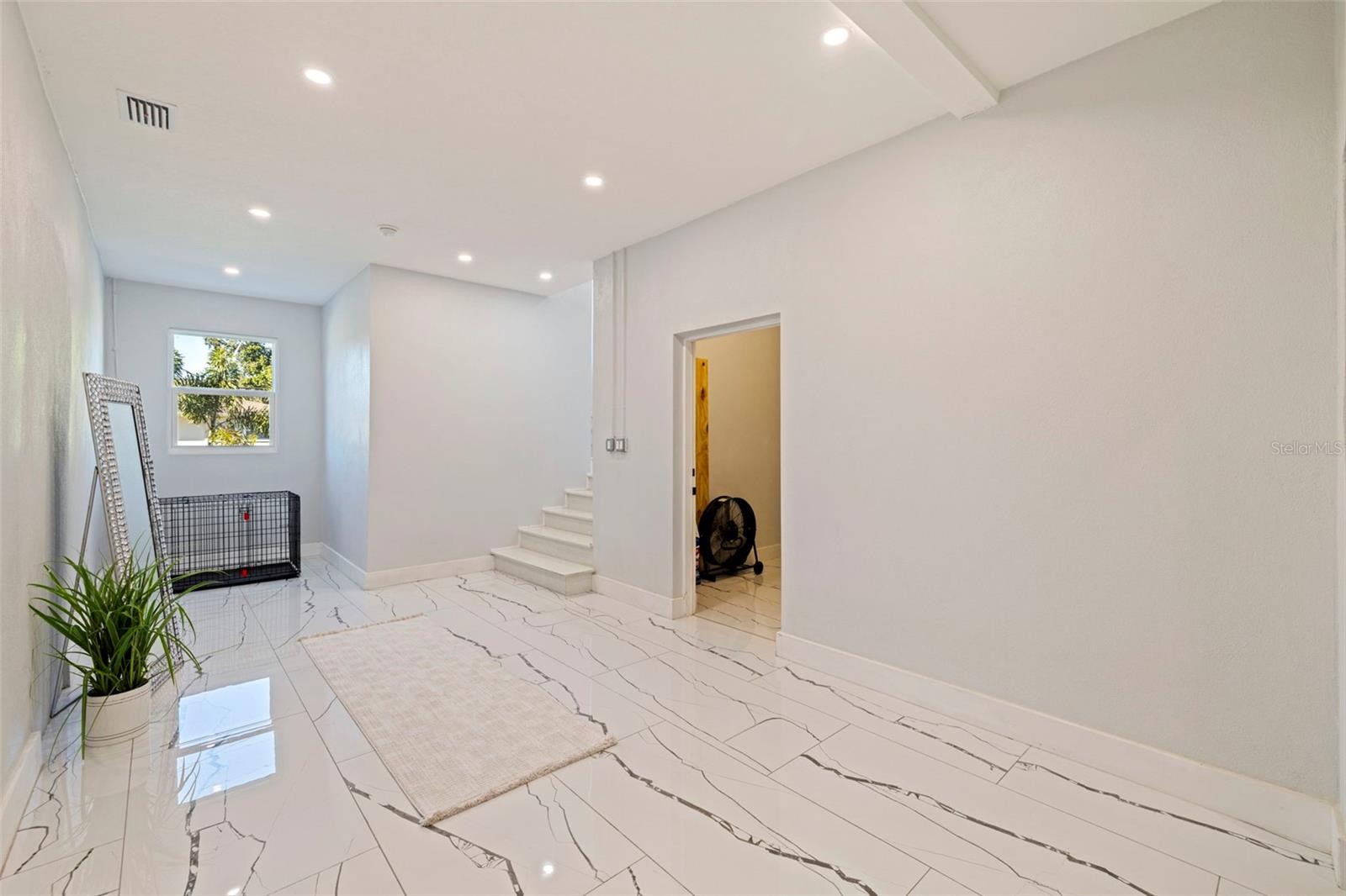 6062 BAYOU GRANDE BLVD NE