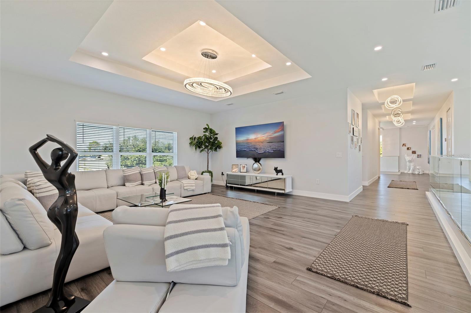 6062 BAYOU GRANDE BLVD NE