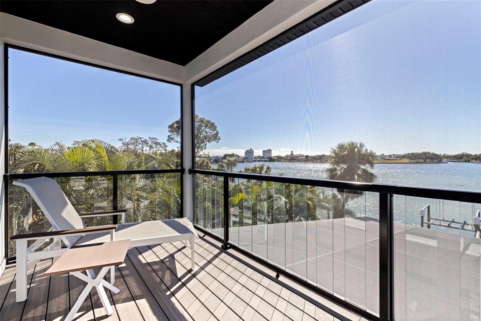 3830 SHORE ACRES BLVD NE