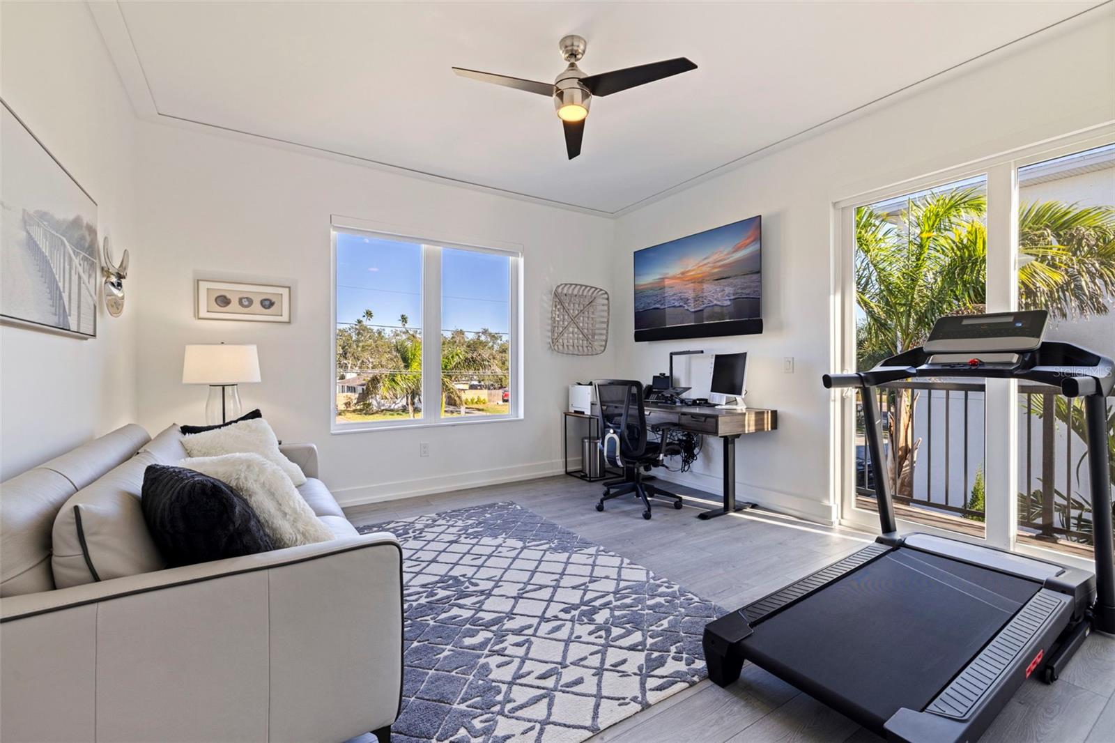 3830 SHORE ACRES BLVD NE