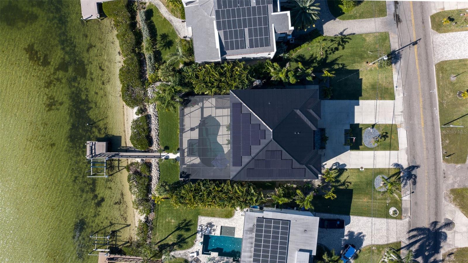 3830 SHORE ACRES BLVD NE