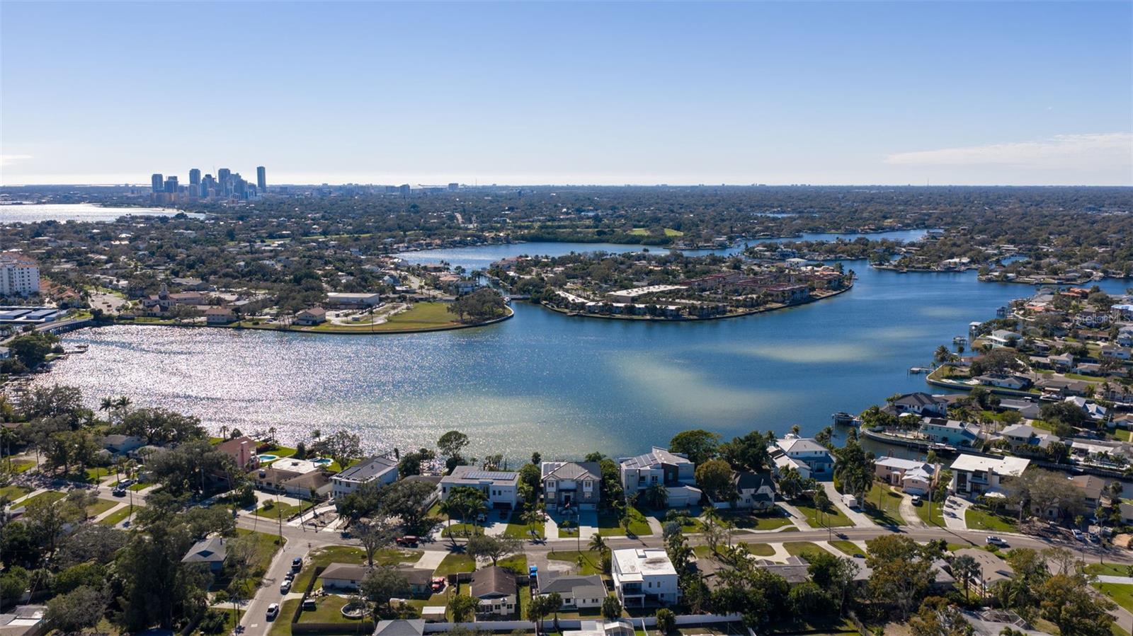 3830 SHORE ACRES BLVD NE