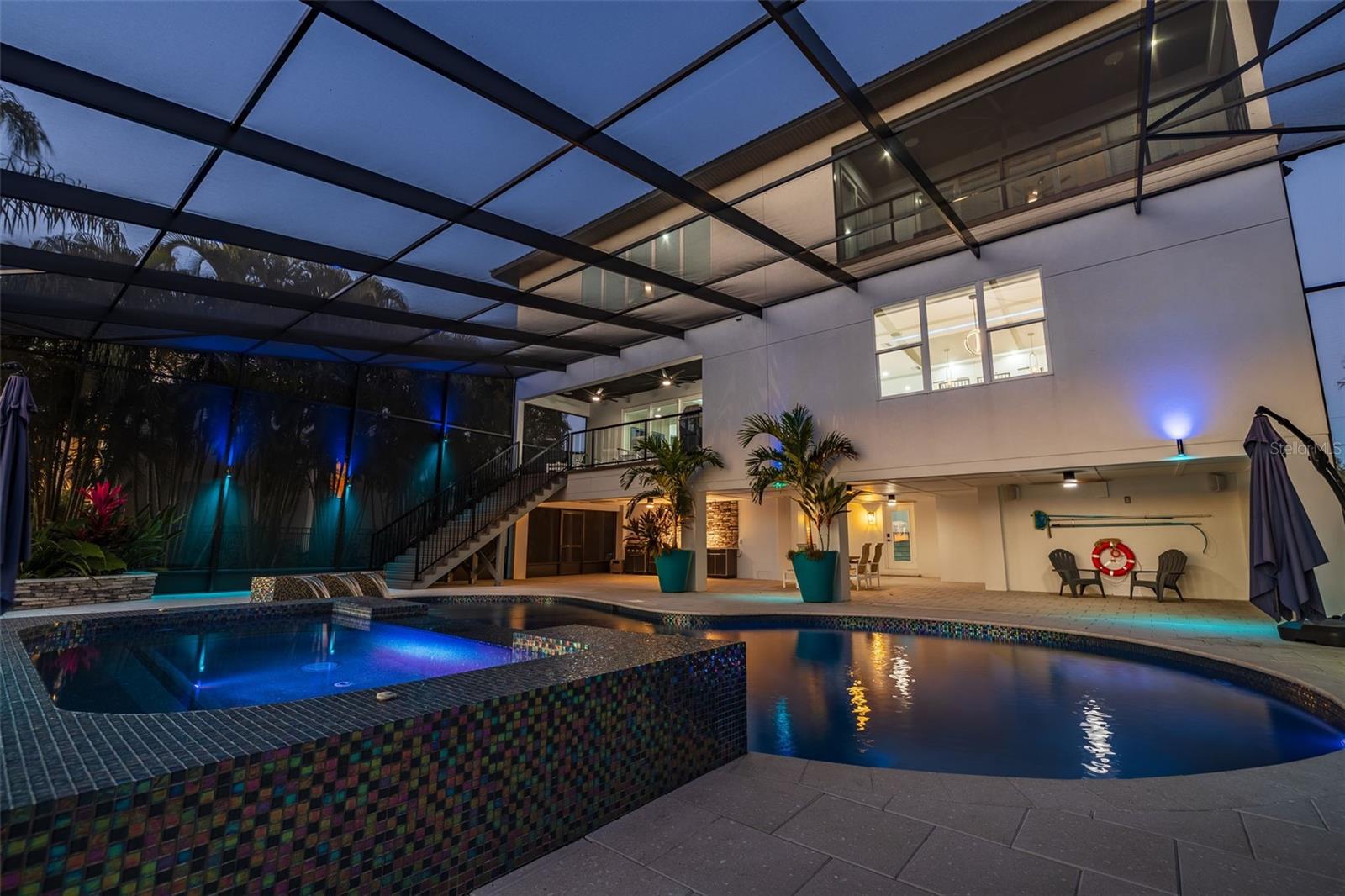 3830 SHORE ACRES BLVD NE