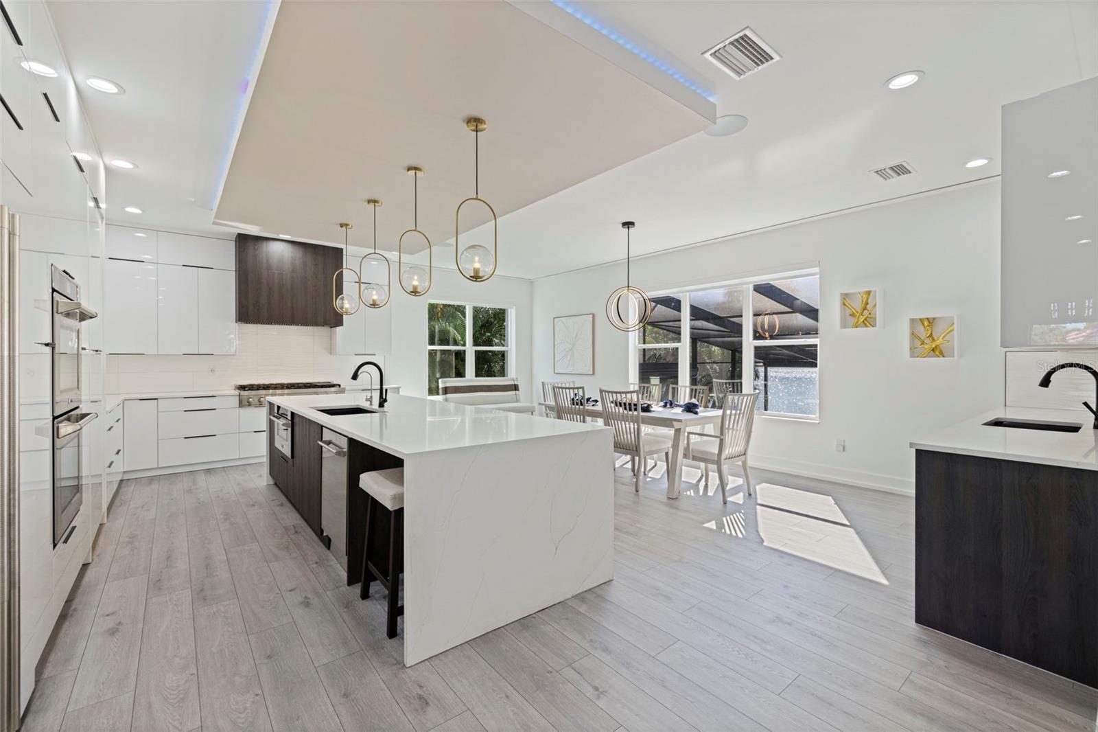 3830 SHORE ACRES BLVD NE