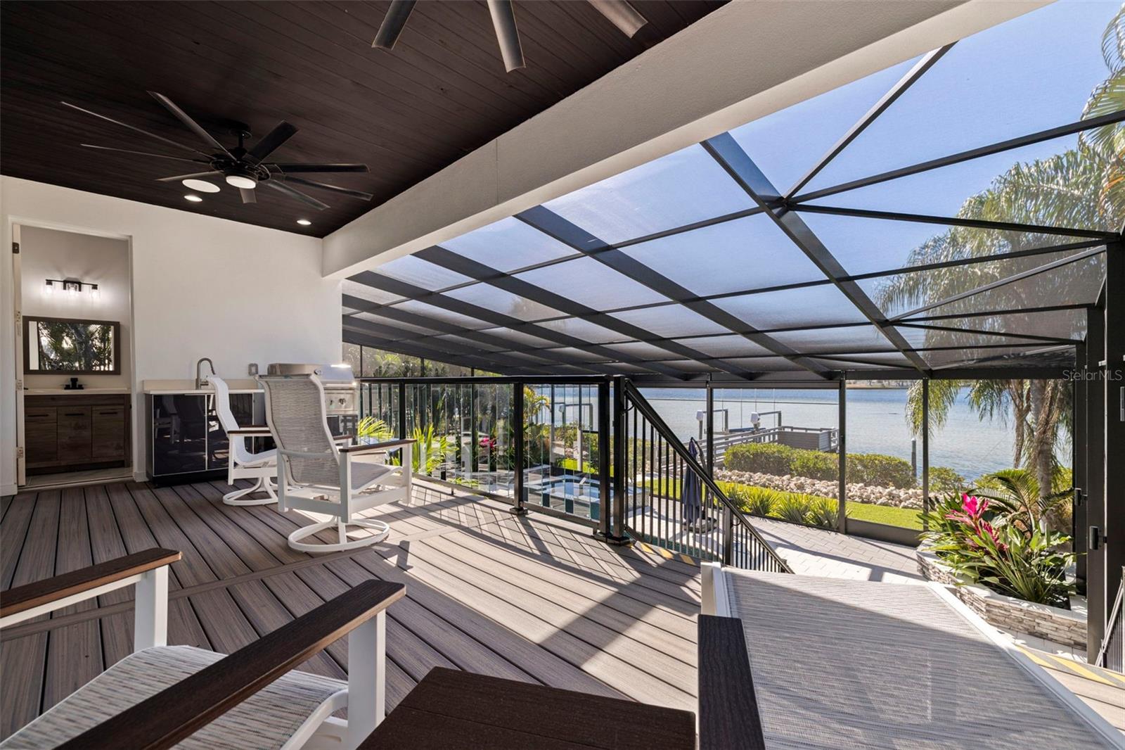 3830 SHORE ACRES BLVD NE