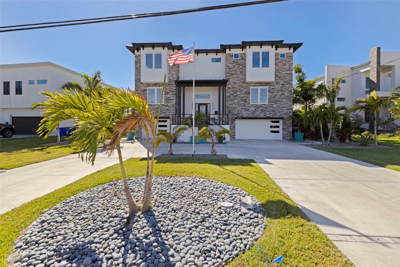 3830 SHORE ACRES BLVD NE