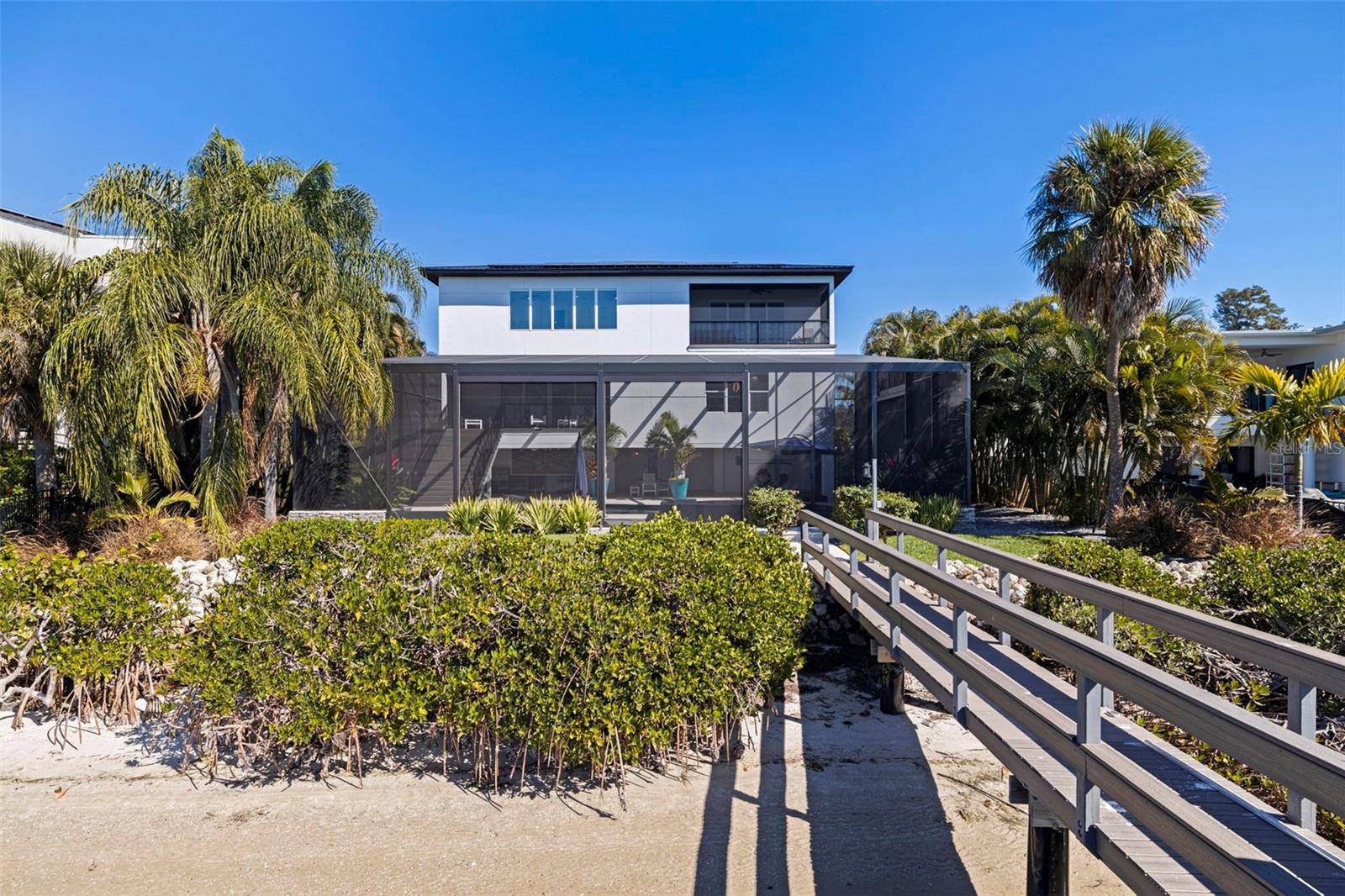 3830 SHORE ACRES BLVD NE