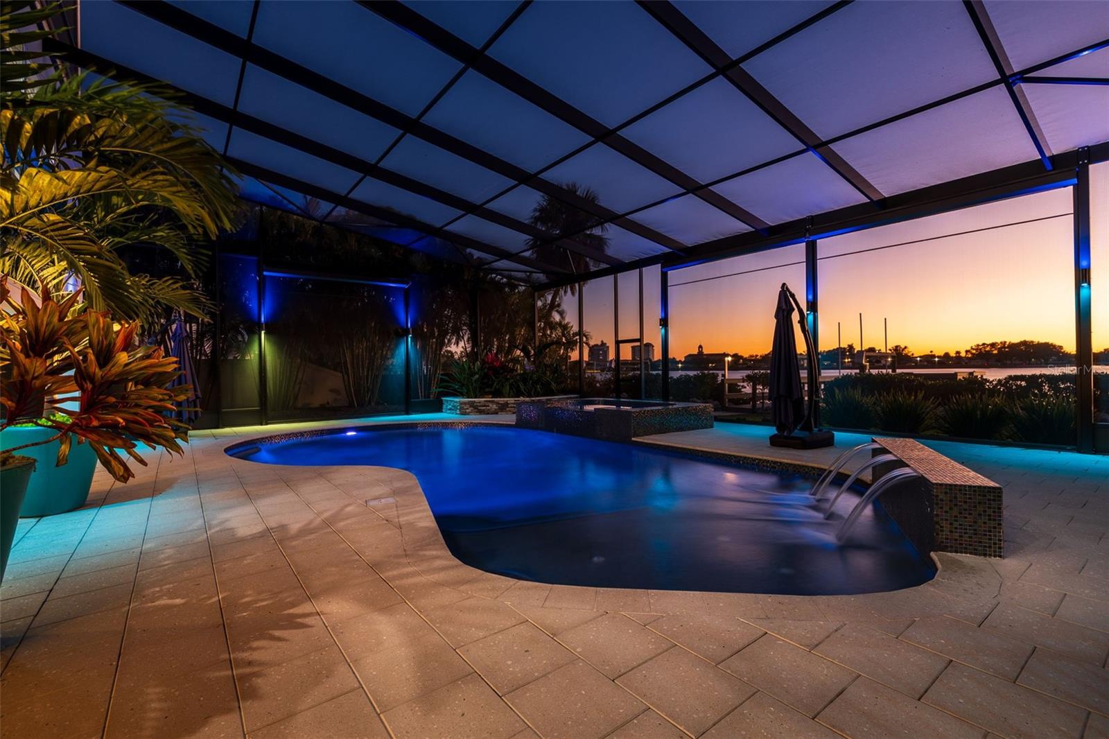 3830 SHORE ACRES BLVD NE