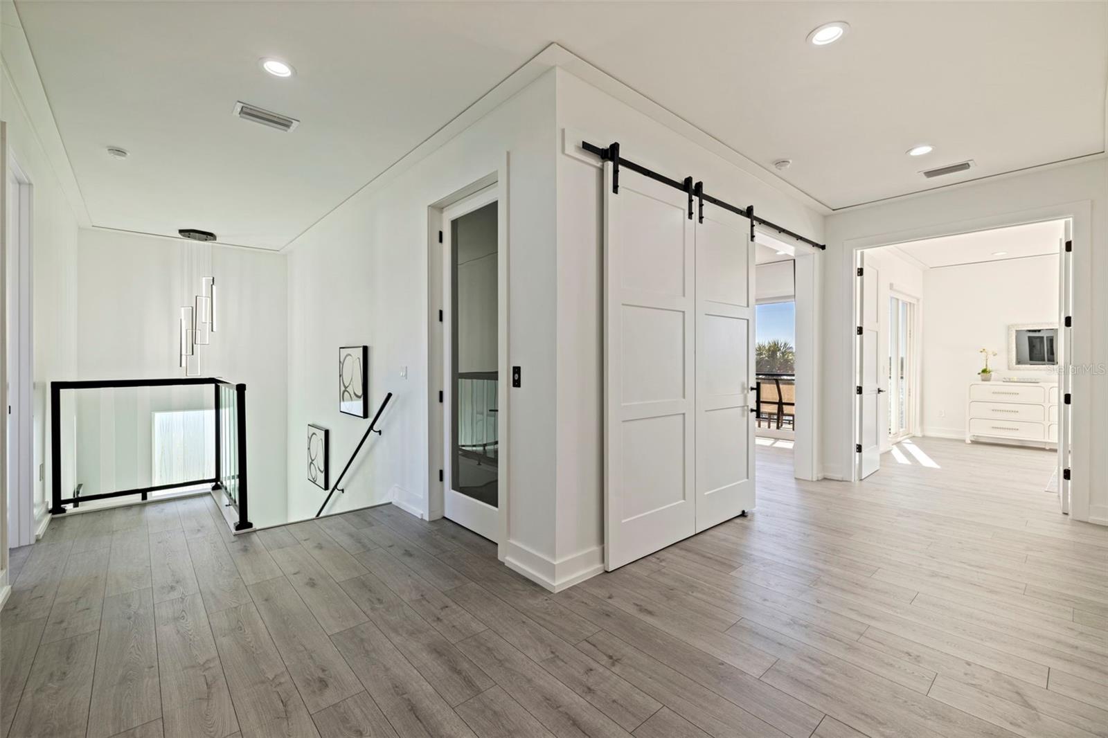 3830 SHORE ACRES BLVD NE