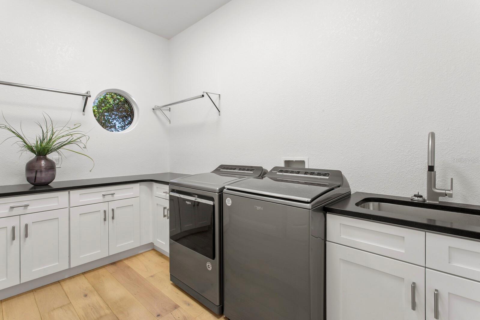 9916 MENANDER WOOD CT