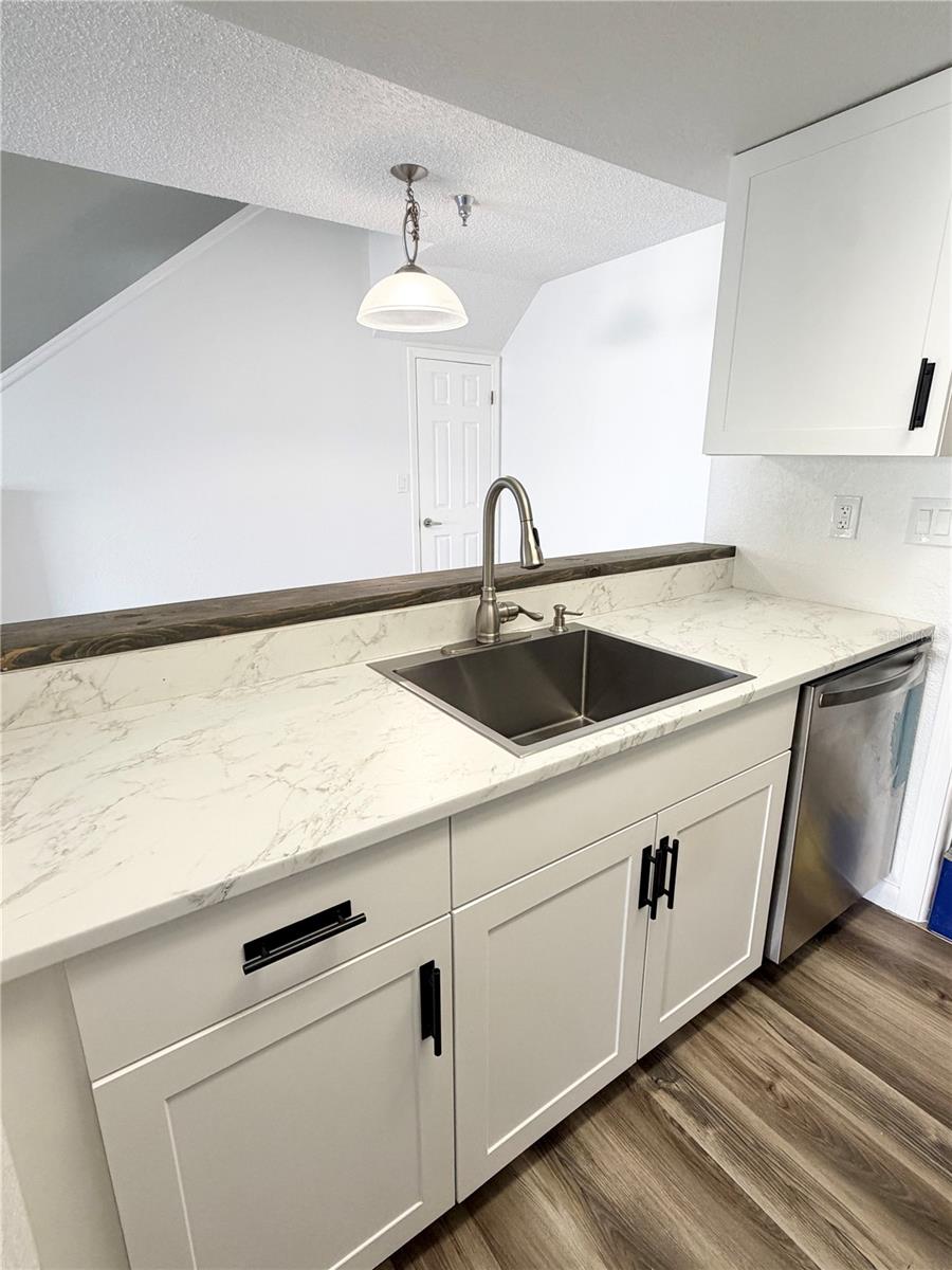 10263 GANDY BLVD N #2316