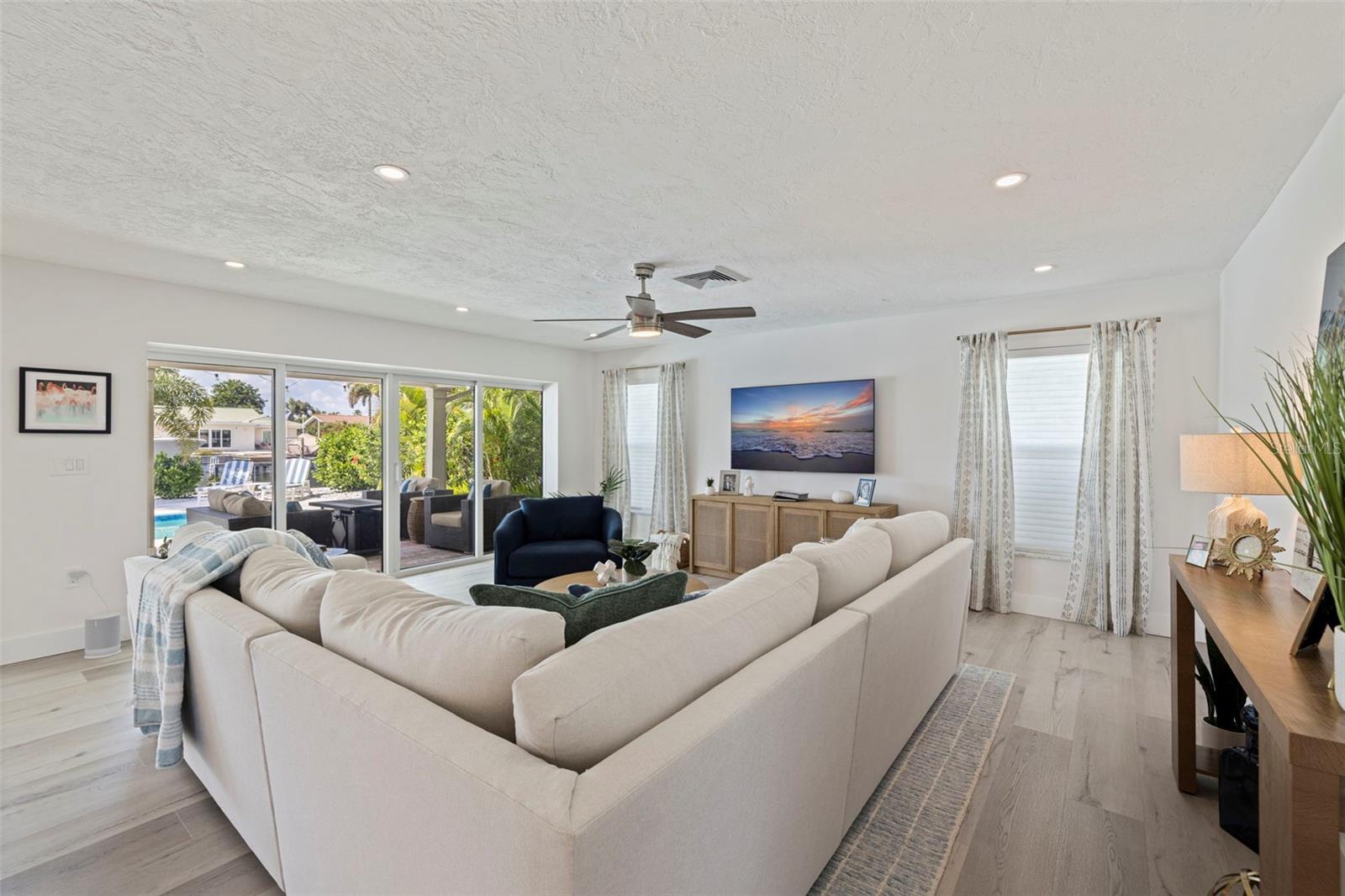 1971 MASSACHUSETTS AVE NE