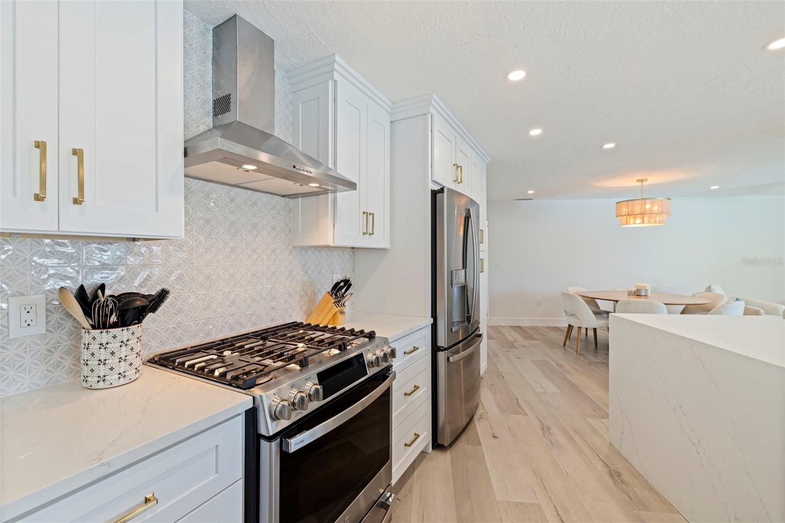 1971 MASSACHUSETTS AVE NE