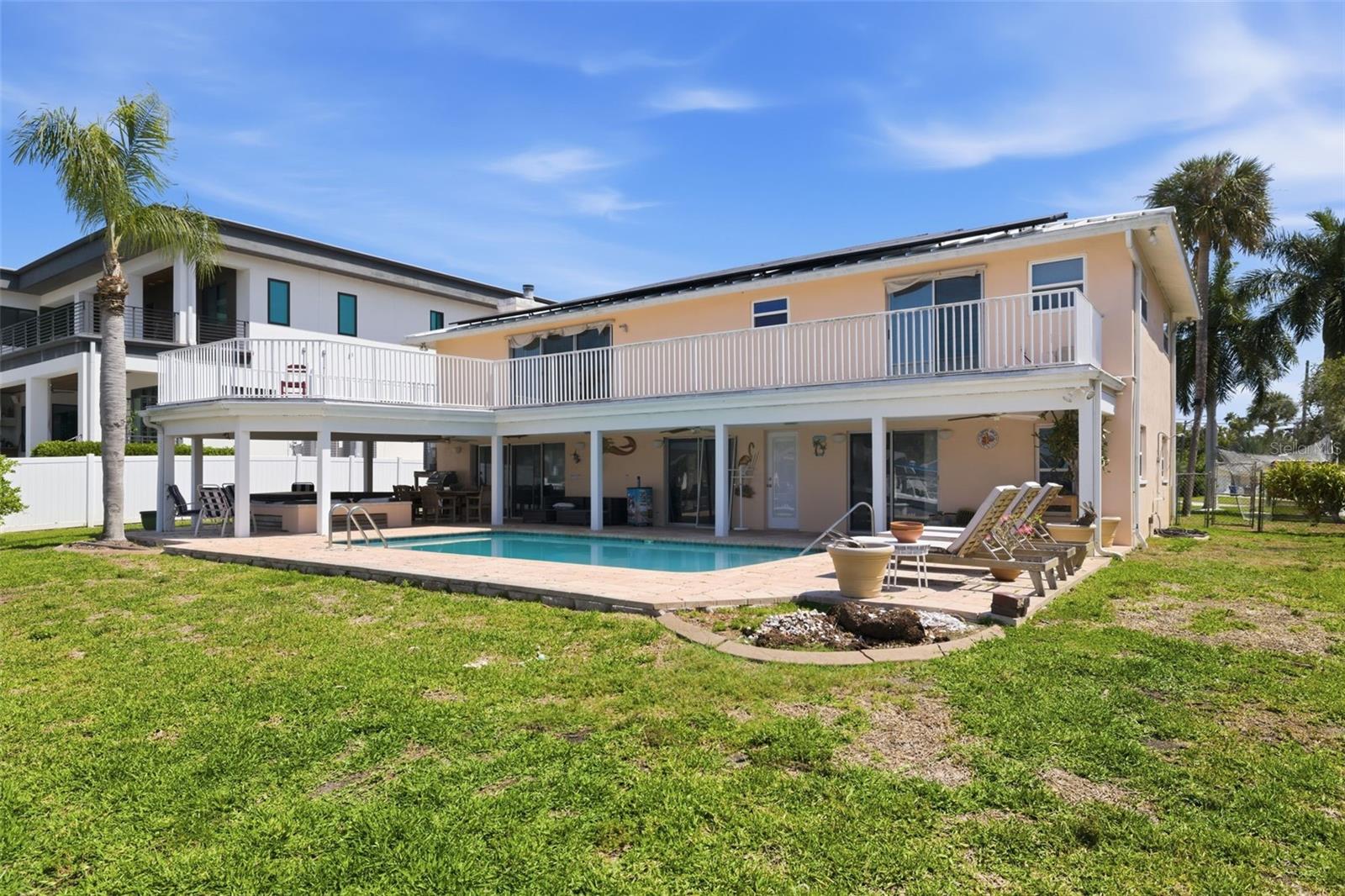 3876 SHORE ACRES BLVD NE