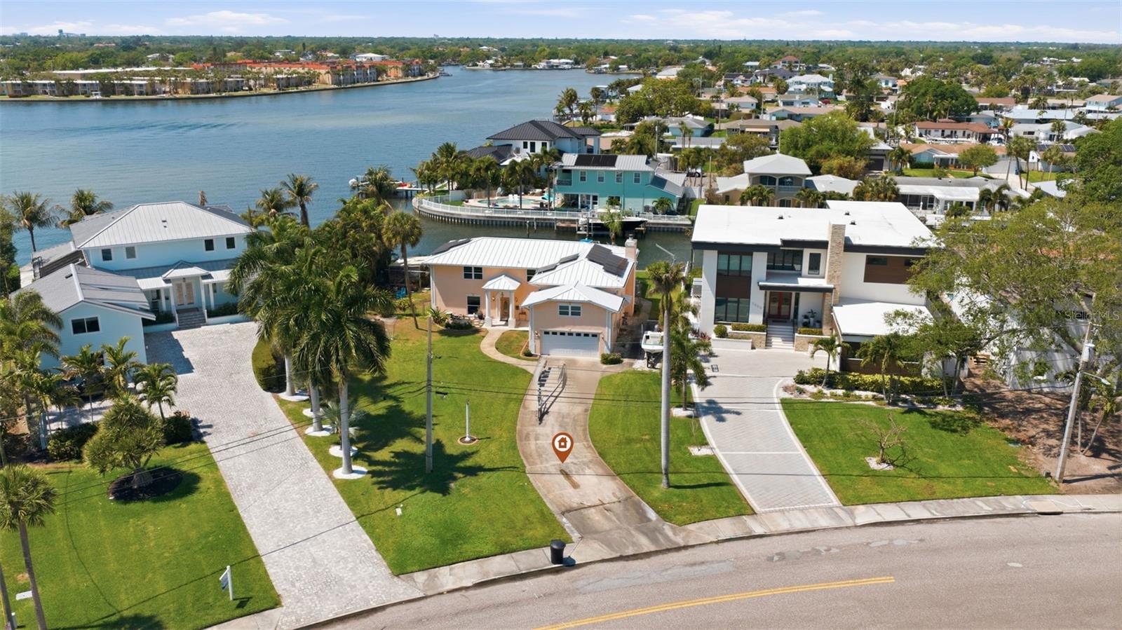 3876 SHORE ACRES BLVD NE