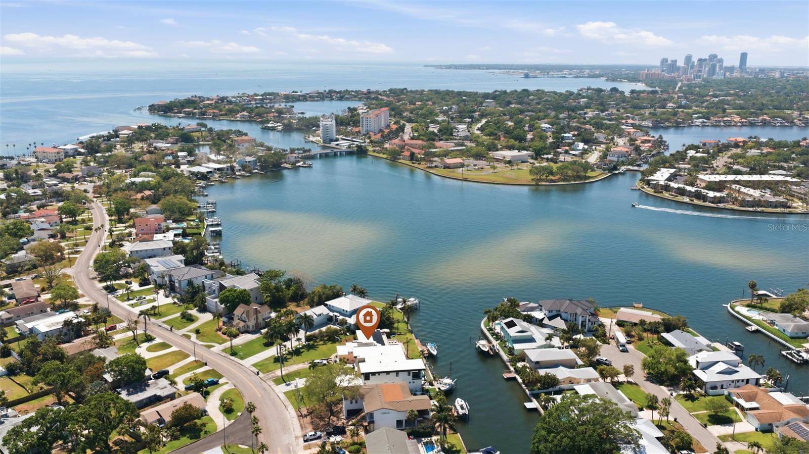 3876 SHORE ACRES BLVD NE