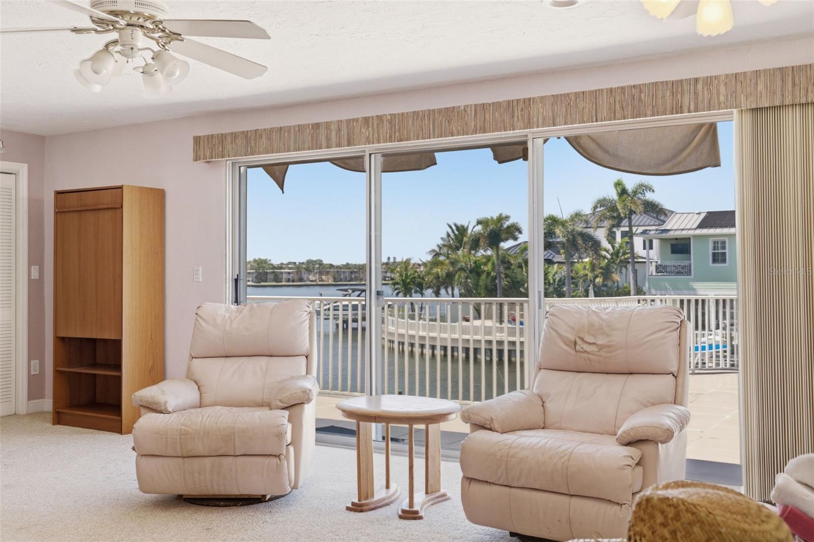 3876 SHORE ACRES BLVD NE