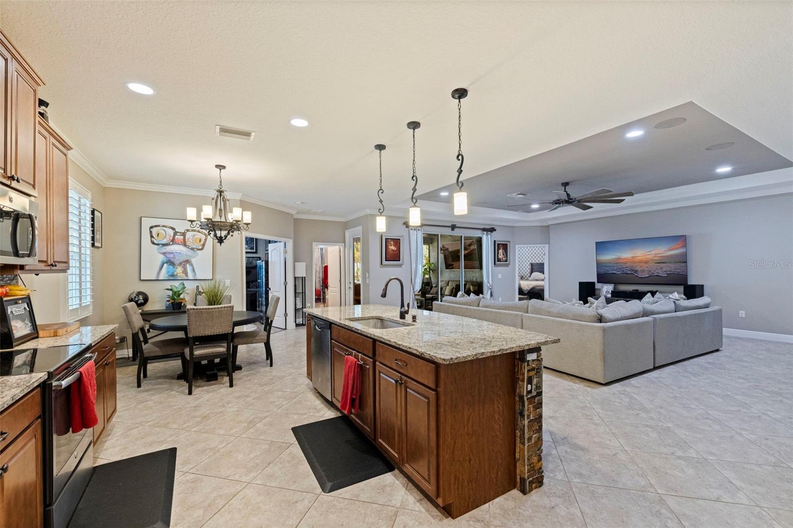 6256 63RD LN N