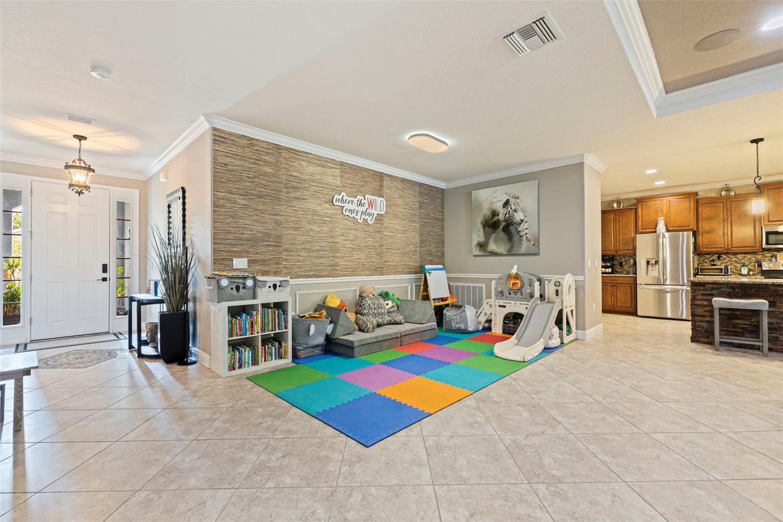 6256 63RD LN N