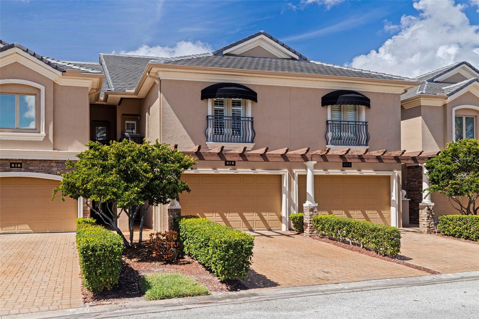 618 SAXONY BLVD