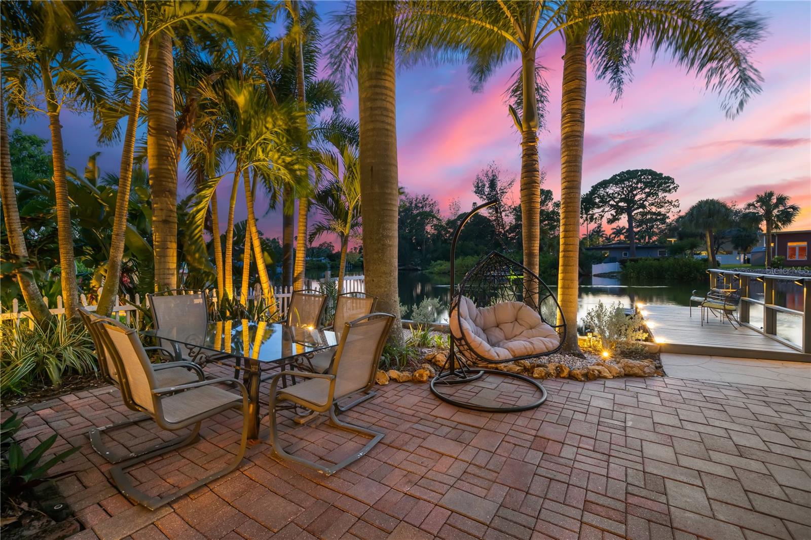 4424 HUNTINGTON ST NE