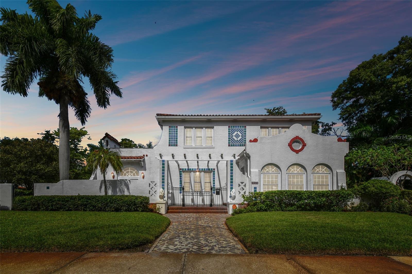 2240 COFFEE POT BLVD NE