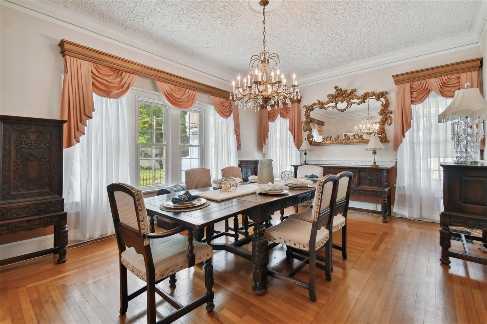 2240 COFFEE POT BLVD NE