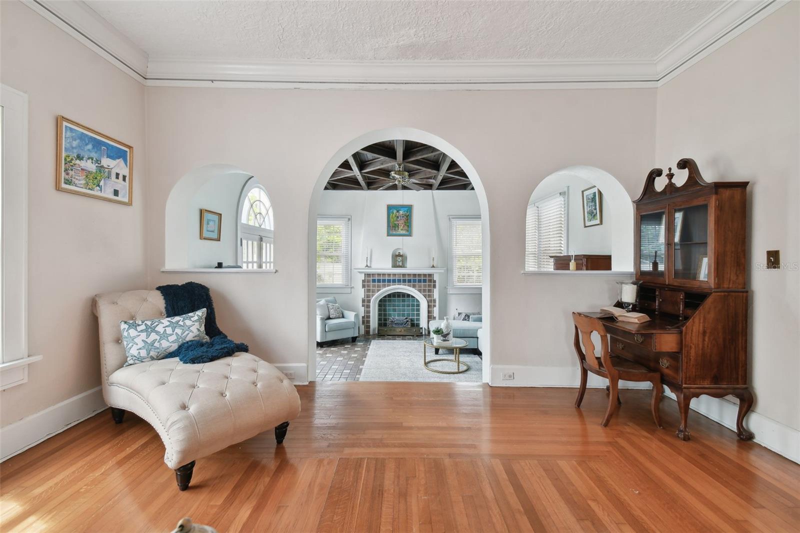 2240 COFFEE POT BLVD NE