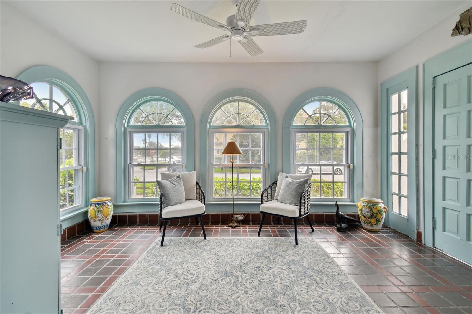 2240 COFFEE POT BLVD NE