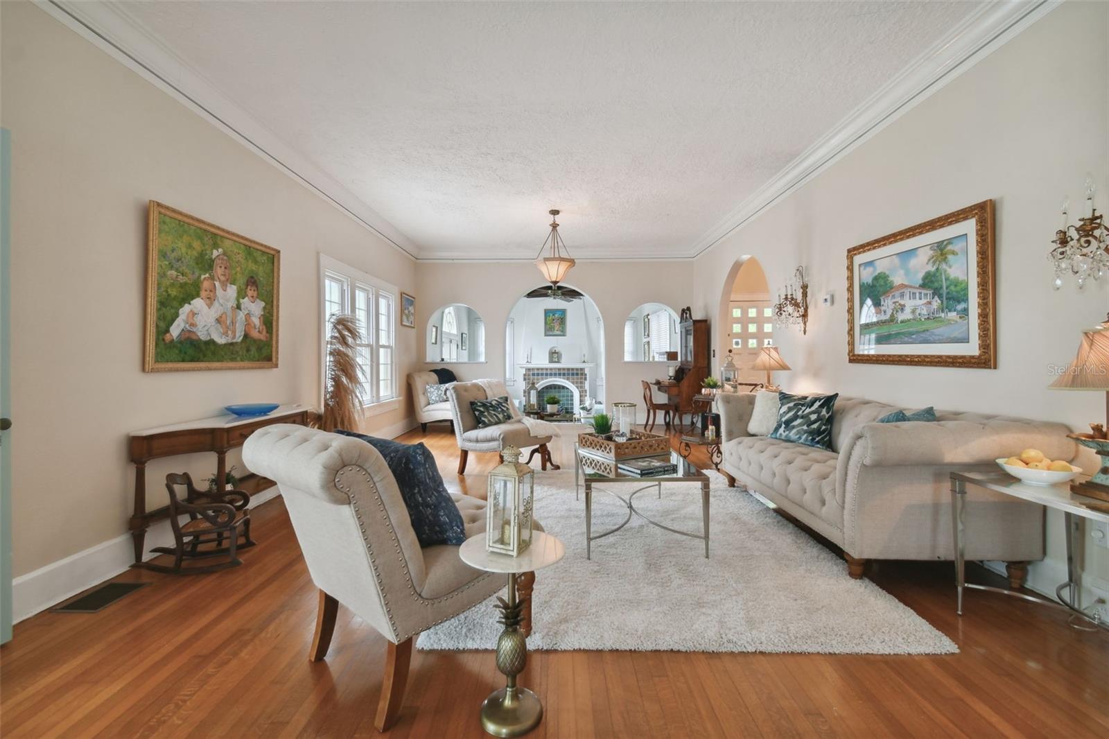 2240 COFFEE POT BLVD NE